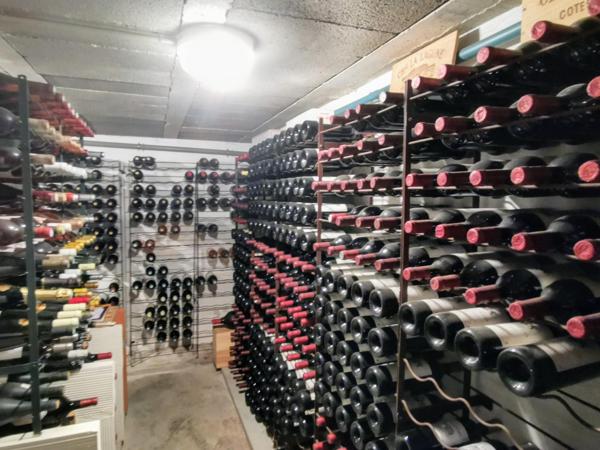 Dans secteur calme, sur beau parc arboré propriété avec belles prestations