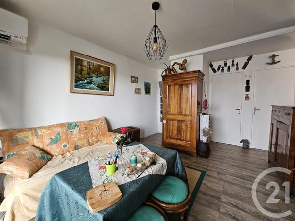 Appartement T2 à vendre  2 pièces - 34,45 m2 SIX FOURS LES PLAGES - 83