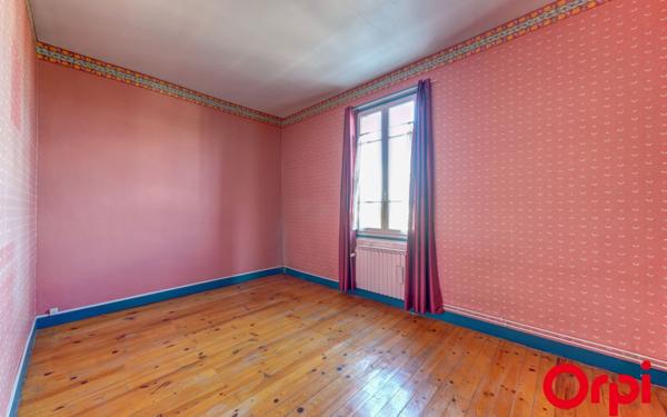 Maison à vendre    8 pièces • 148,19 m2 Vénissieux