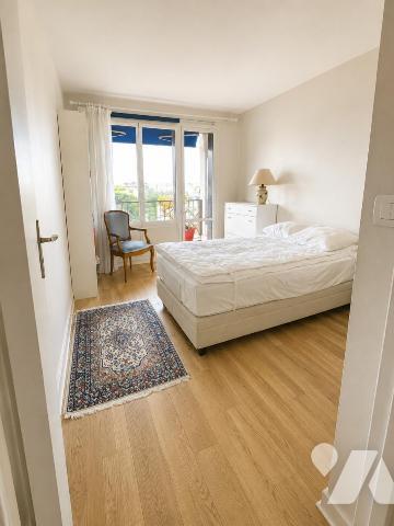 Bois-Colombes - Quartier Les Vallées - Résidence de Standing - T4 + balcon + Parking en s/s