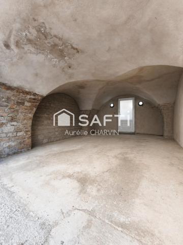 Maison COSY avec extérieur et stationnement !