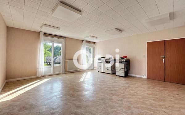 Immeuble à vendre    7 pièces •  Lapleau