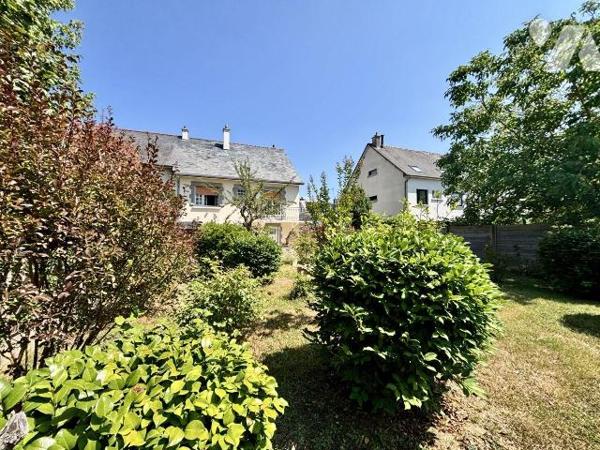 RENNES -QUARTIER FRANCISCO FERRER - MAISON AVEC GRAND JARDIN.
Venez découvrir cette agréable m...