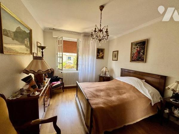 RENNES -QUARTIER FRANCISCO FERRER - MAISON AVEC GRAND JARDIN.
Venez découvrir cette agréable m...
