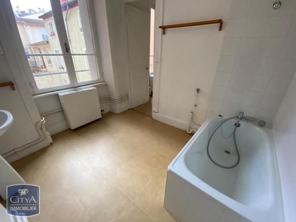 Location appartement Lyon 7e Arrondissement (69007) 3 pièces 78.71m²