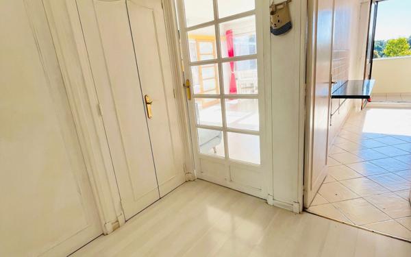 Appartement à vendre    4 pièces • 83,62 m2 Ris-Orangis