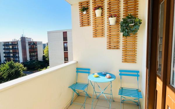 Appartement à vendre    4 pièces • 83,62 m2 Ris-Orangis