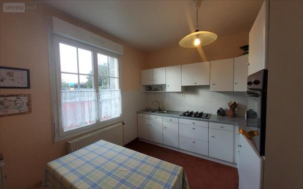 Maison individuelle à vendre à Carhaix-Plouguer dans le Finistère (29270), ref : 29066-1091450