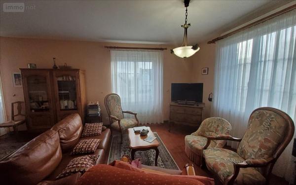 Maison individuelle à vendre à Carhaix-Plouguer dans le Finistère (29270), ref : 29066-1091450