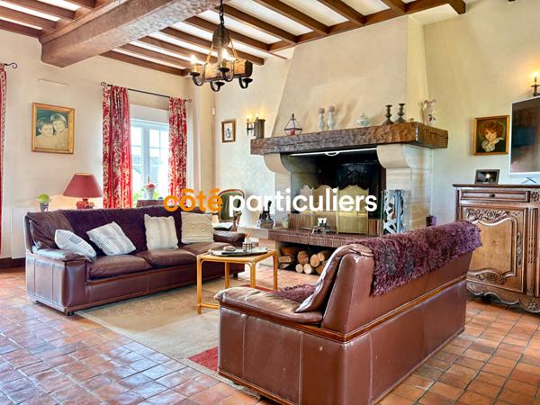 Vente Maison186 m² - 8 Pièces - CARENTAN LES MARAIS (50500)