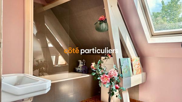 Vente Maison186 m² - 8 Pièces - CARENTAN LES MARAIS (50500)