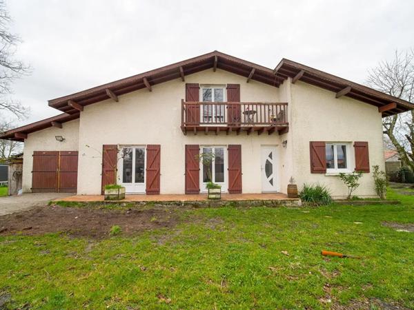 maison 7 pièces 130m² à vendre à Labouheyre