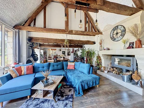 Une maison de caractère dans un environnement privilégié à Beaufort en Anjou