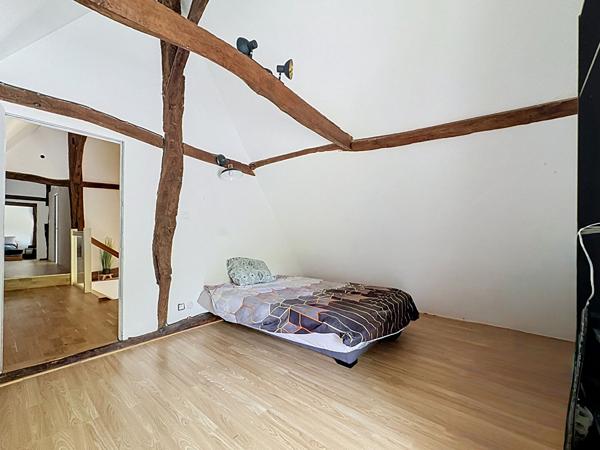 Une maison de caractère dans un environnement privilégié à Beaufort en Anjou