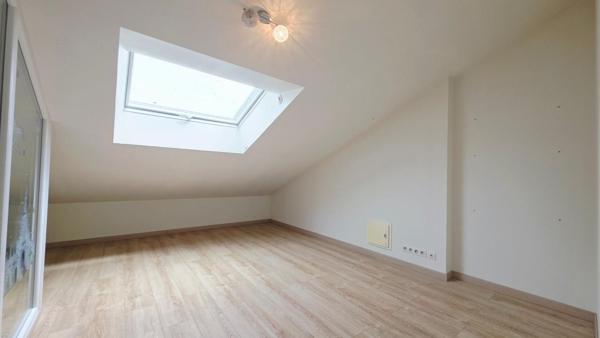 BOURGES CENTRE MAISON DE 171M² 6 PIECES 5 CHAMBRES