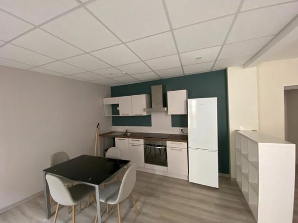 Appartement à louer    2 pièces • 50 m2 Castres