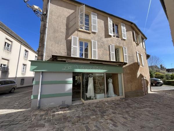 Immeuble à vendre |                                       Saint-Yrieix-la-Perche |                                            345 m²