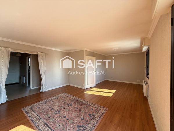 Appartement T2 lumineux avec garage et cave.