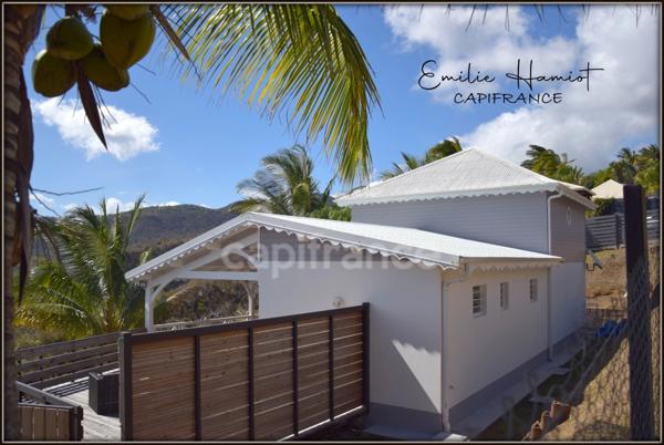 A LOUER – Belle maison individuelle T5 avec vue mer et mornes – Case-Pilote, quartier Citronnelles