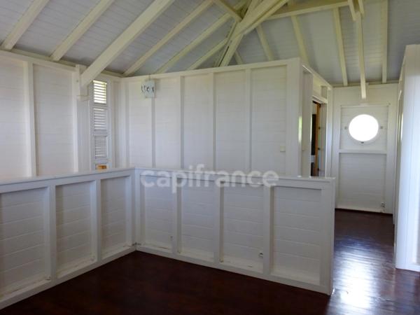 A LOUER – Belle maison individuelle T5 avec vue mer et mornes – Case-Pilote, quartier Citronnelles