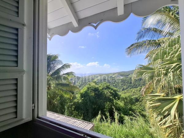 A LOUER – Belle maison individuelle T5 avec vue mer et mornes – Case-Pilote, quartier Citronnelles