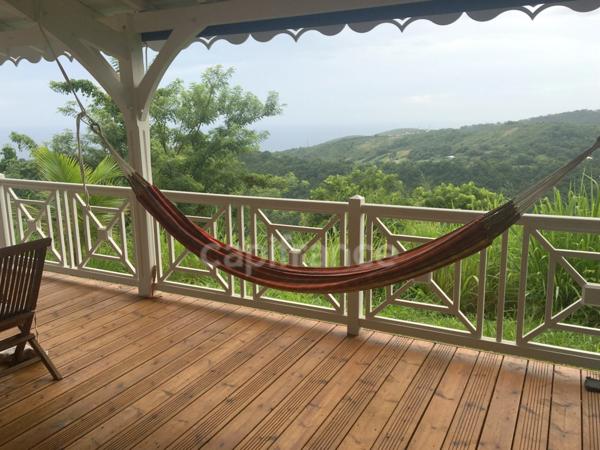 A LOUER – Belle maison individuelle T5 avec vue mer et mornes – Case-Pilote, quartier Citronnelles