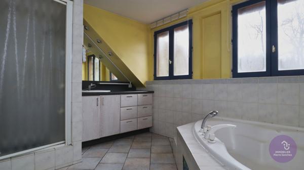 Gresswiller (67190) Gresswiller - maison individuelle à rénover 4 pièces 111.50 m², terrain de 7 ares 20 en bordure de forêt