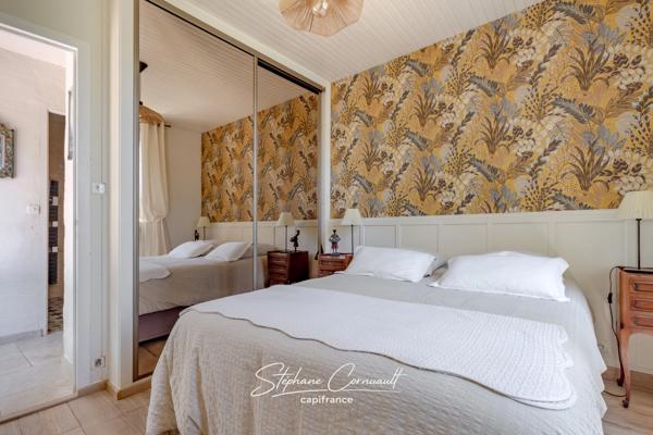 Maison en pierre de 130 m² avec piscine