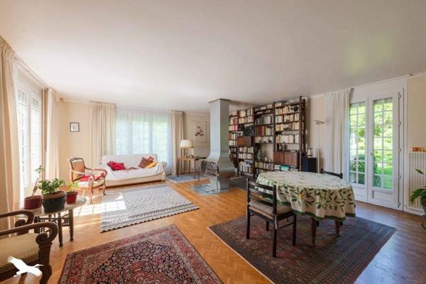 Maison à vendre 399 000 € Chanteloup-les-Vignes 6 p 147 m² DPE F