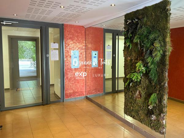 AIX-EN-PROVENCE – VAL DE L'ARC | T4 LUMINEUX EN DERNIER ÉTAGE – TERRASSE, BOX & PARKING