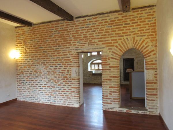 MAISON MEDIEVALE DE VILLAGE ENTIEREMENT RENOVEE DPE B + DEUXIEME PETITE MAISON AVEC ETAGE QUI SERT DE GARAGE 290000€