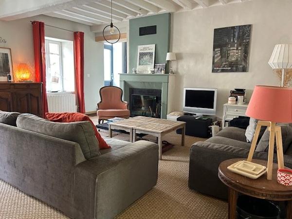 Maison de village à NOGENT LE ROTROU (28400)