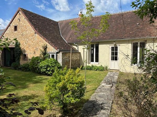 Maison de village à NOGENT LE ROTROU (28400)