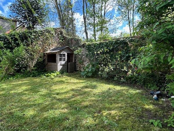 Maison de village à NOGENT LE ROTROU (28400)