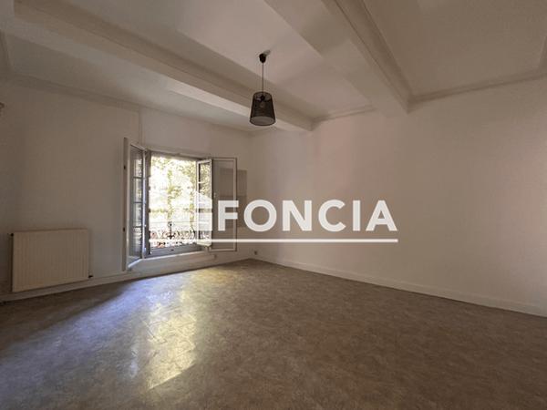 Location Appartement 4 pièces 81.82 m² - 16 BOULEVARD AMIRAL COURBET Nimes 30000