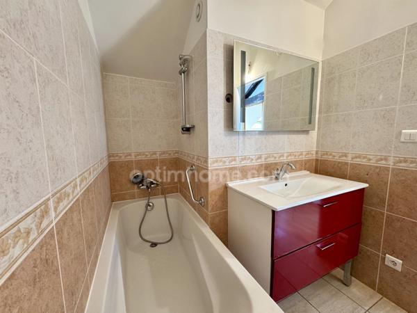 APPARTEMENT DUPLEX - 4 CHAMBRES - PARKING PRIVÉ -  PROCHE CENTRE VILLE - LISIEUX (14100)