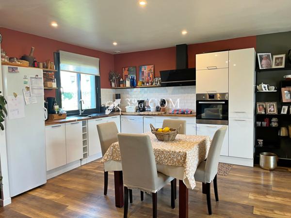 Maison 5 pièce(s) 3 chambre(s) 115 m²