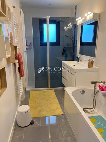 Maison 5 pièce(s) 3 chambre(s) 115 m²