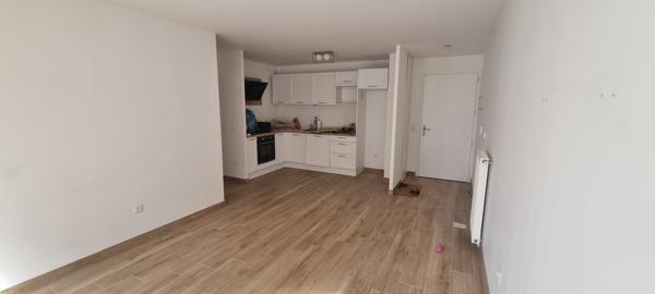Appartement
         3 pièces
        - 62 m² 274 000 €*