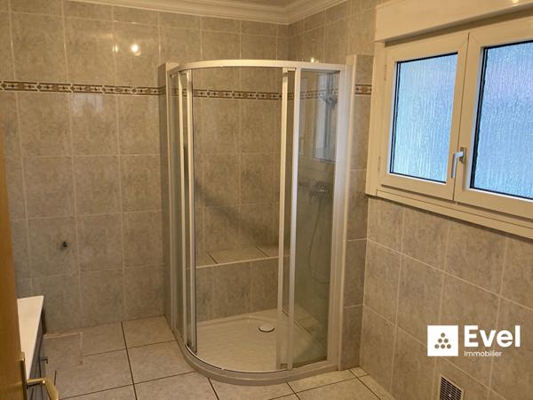 DOMBASLE-SUR-MEURTHE - Maison 4 pièces 88.28 m² + Cour + Garage