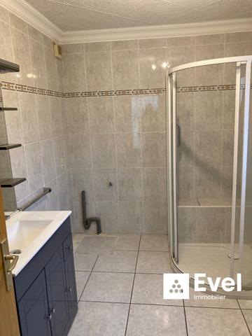 DOMBASLE-SUR-MEURTHE - Maison 4 pièces 88.28 m² + Cour + Garage