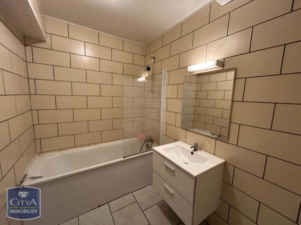 Appartement à louer 3 pièces 65.3m² Sedan (08200)