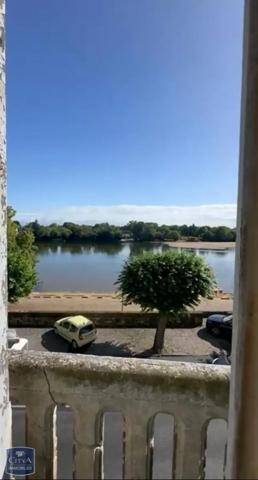 Appartement à louer 4 pièces 130.69m²