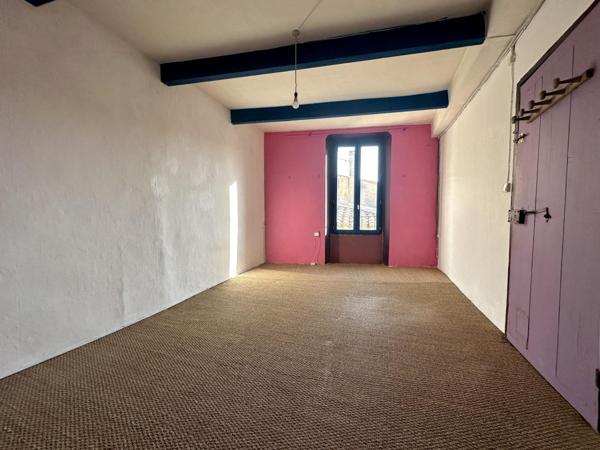 A VISITER SUR MALAUCENE, MAISON DE VILLAGE DE 117 M² ENV. AVEC VUE IMPRENABLE DEPUIS LA TERRASSE