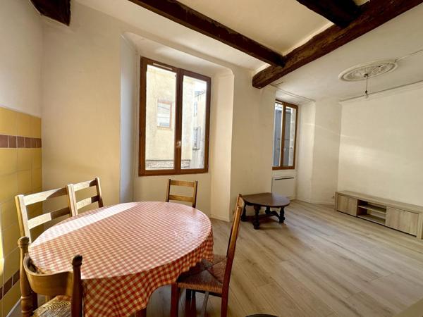 A VISITER SUR MALAUCENE, MAISON DE VILLAGE DE 117 M² ENV. AVEC VUE IMPRENABLE DEPUIS LA TERRASSE