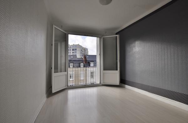 Appartement  3 pièce(s)  2 chambre(s)  68.33 m²