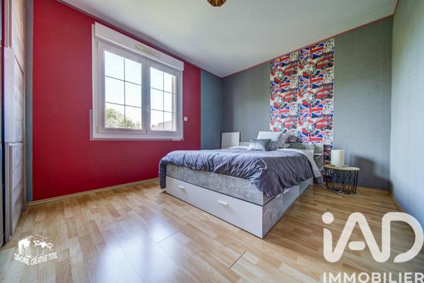 Maison à vendre 9 pièces 219 m² Audun-le-Roman