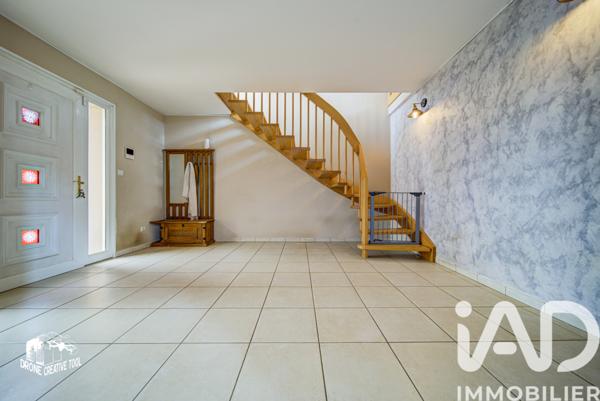 Maison à vendre 9 pièces 219 m² Audun-le-Roman