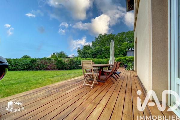 Maison à vendre 9 pièces 219 m² Audun-le-Roman