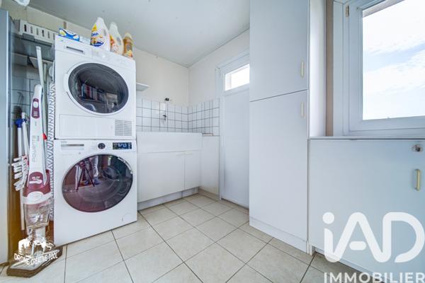 Maison à vendre 9 pièces 219 m² Audun-le-Roman